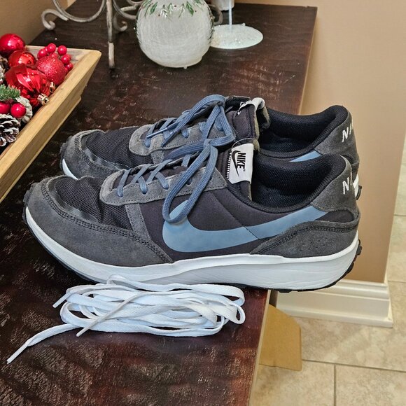 Nike Men's Waffle Debut Trainers, Black/Off Noir, Sz 13 - Picture 3 of 15